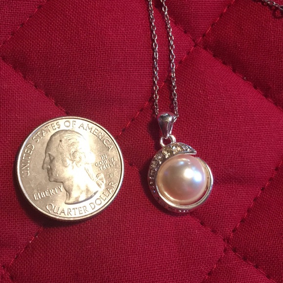 Sterling Necklace with pearl pendant - Picture 3 of 3